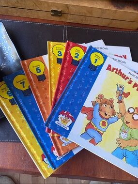 Arthur's Family Values Hardcover Book Set of 6  by Marc Brown Honesty Generosity